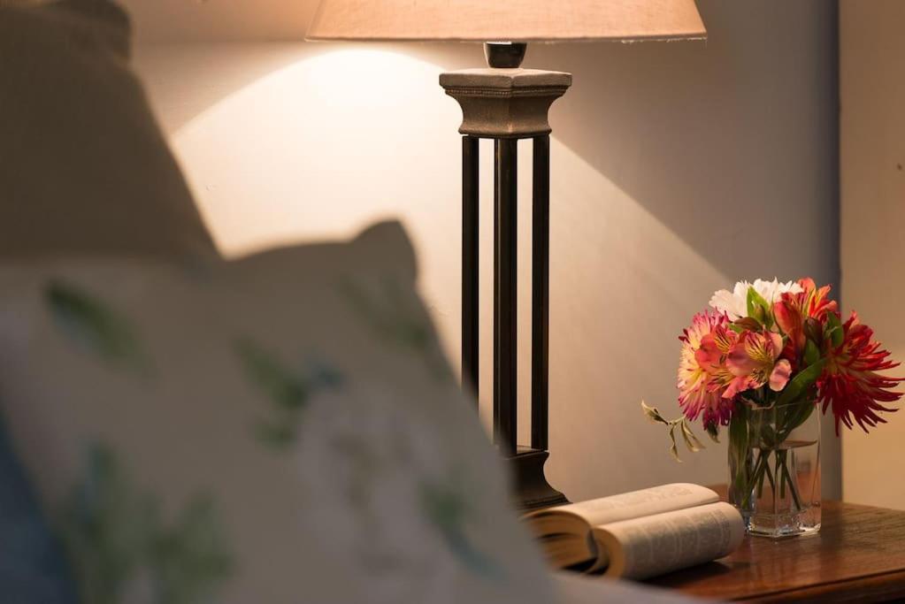The Stables, Relax In 5 Star Style And Comfort With Lovely Walks All Around Great Maplestead Exterior photo