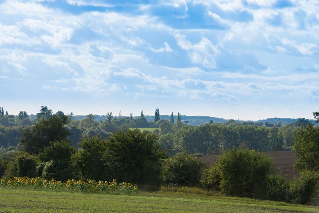 The Stables, Relax In 5 Star Style And Comfort With Lovely Walks All Around Great Maplestead Exterior photo